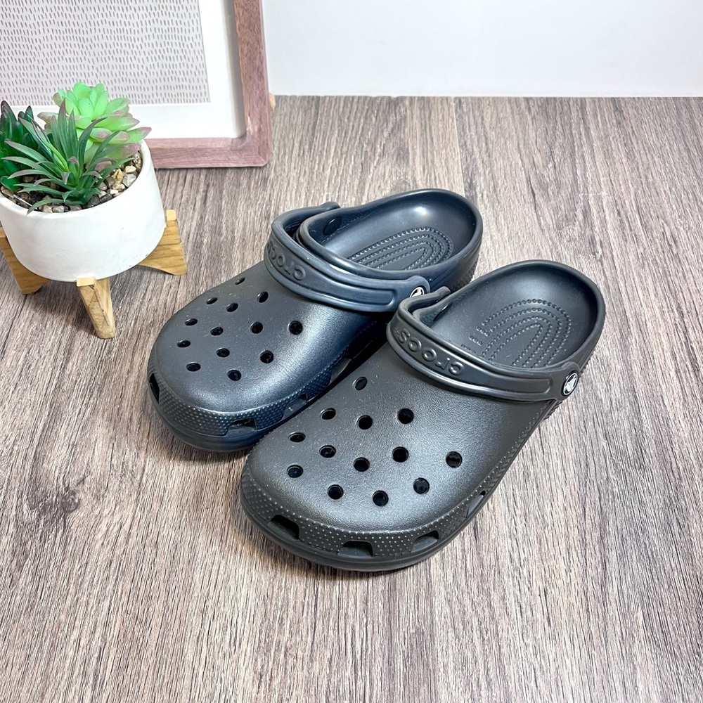 CROCS | Crocband, Unisex, Classic Black Size 9W 7M